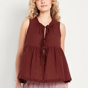 Sleeveless Crinkle Gauze Tie-Front Top, Maroon Si,e Xl